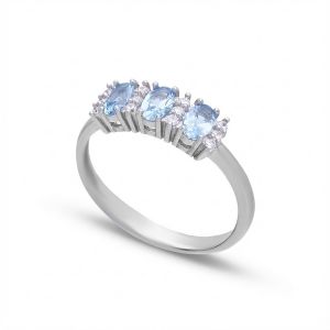18k White Gold Blue Topaz...