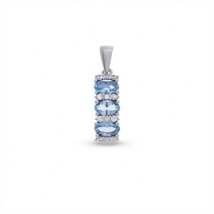 18k White Gold Oval Pendant...